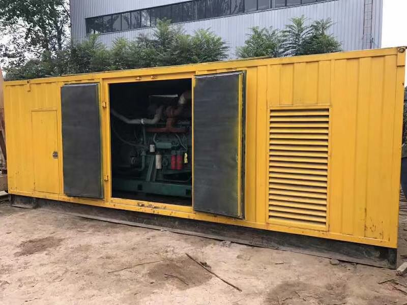 新乡柴油发电机组滤清器内充满机油但压力不足如何进行故障排查？