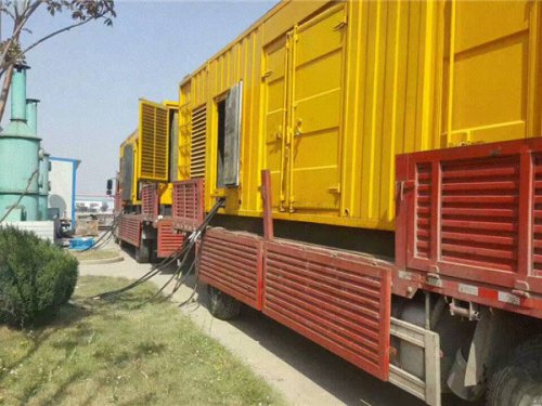 新乡计算 200KW 柴油发电机油耗时，需要考虑哪些因素？