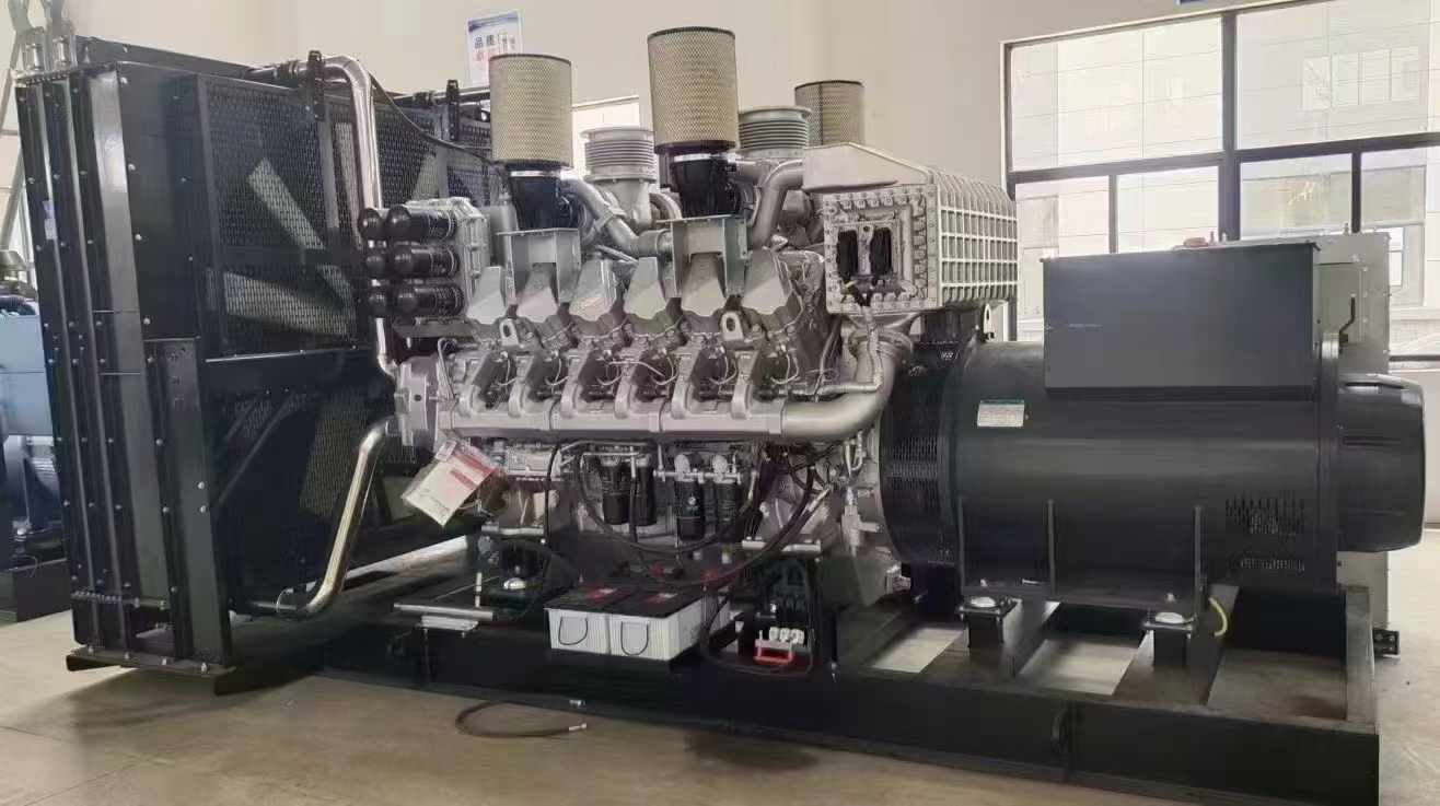 新乡800KW柴油发电机组可以带动多少kw的设备？