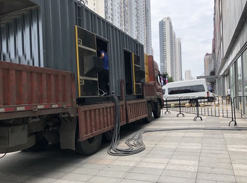 新乡柴油发电机空气滤清器在不同季节的更换周期是否有差异？