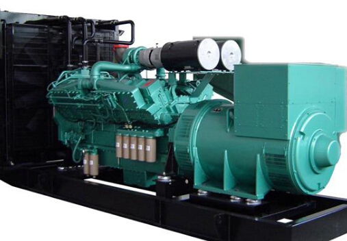 新乡冬季柴油发电机组启动前应进行哪些预热操作？